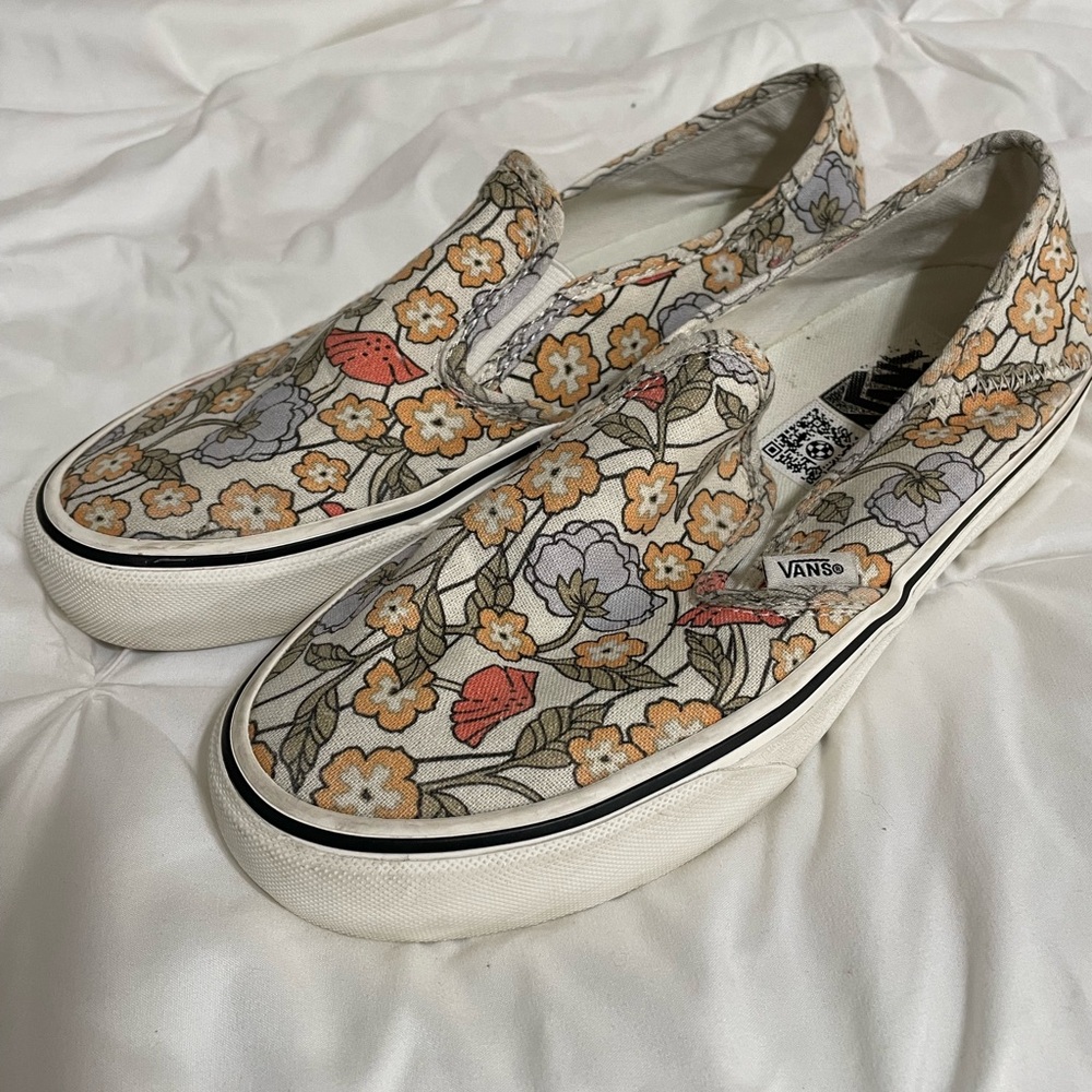 Floral Print Vans